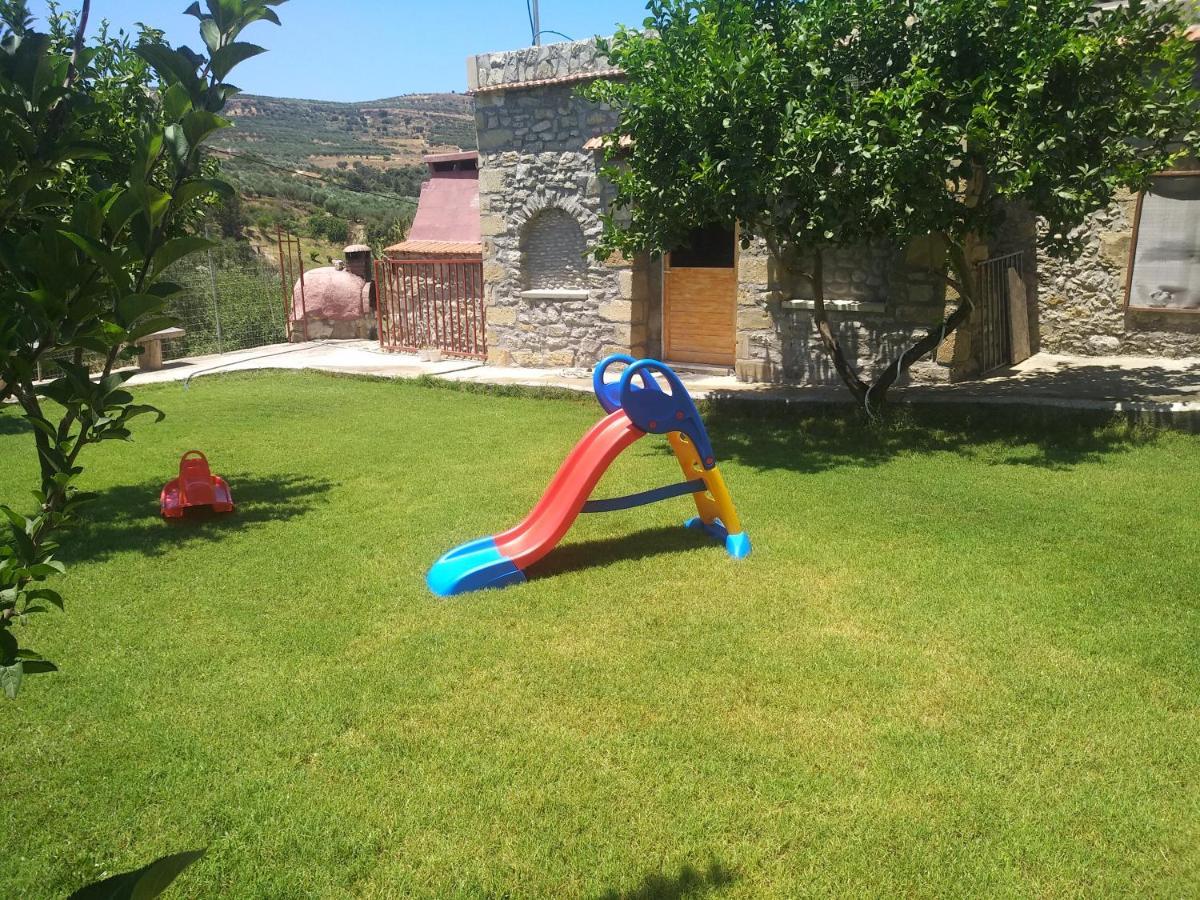Villa Olive Tree With Private Pool & Jacuzzi Kissamos Ngoại thất bức ảnh